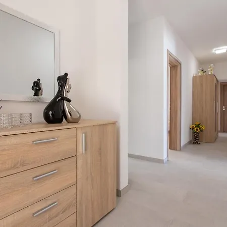 Apartman Brecic * Kaštela