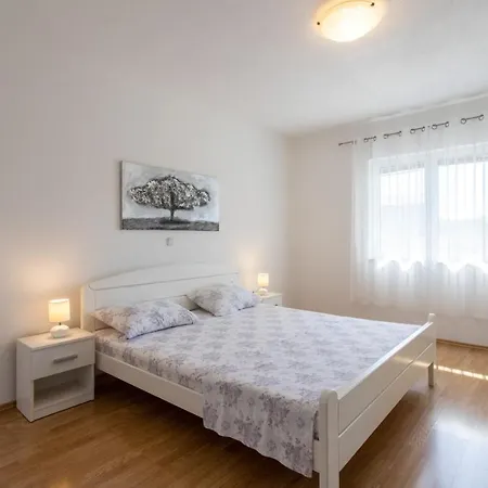 Apartman Brecic *