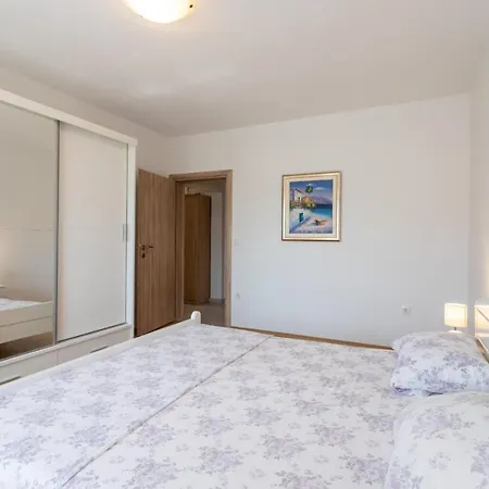 Apartman Brecic Appartement *
