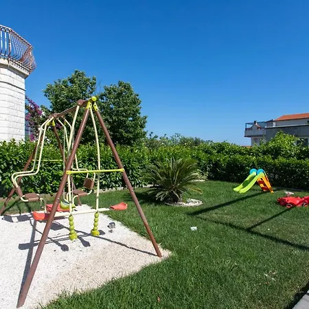 Apartman Brecic * Kaštela